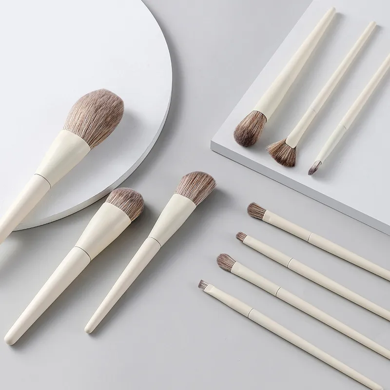 Makeup Brush Set Beige Custom Logo Plastic Makeup Brush Private Label