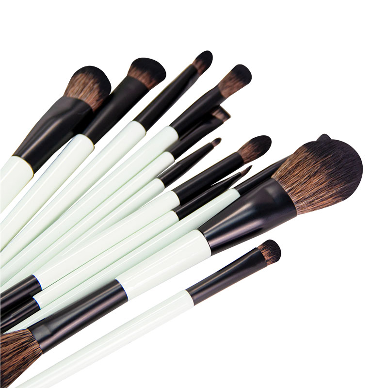 Factory Direct High Quality Custom Cosmetic Makeup Kit Vegan Wood Handle Luxury Professional Makeup Brush Set