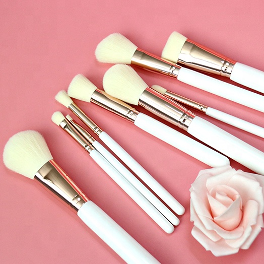 makeup brushes detailed view 7