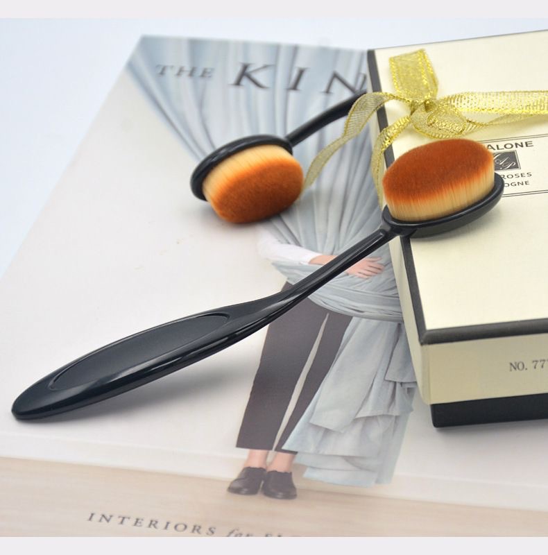 Makeup Brush Detail 10