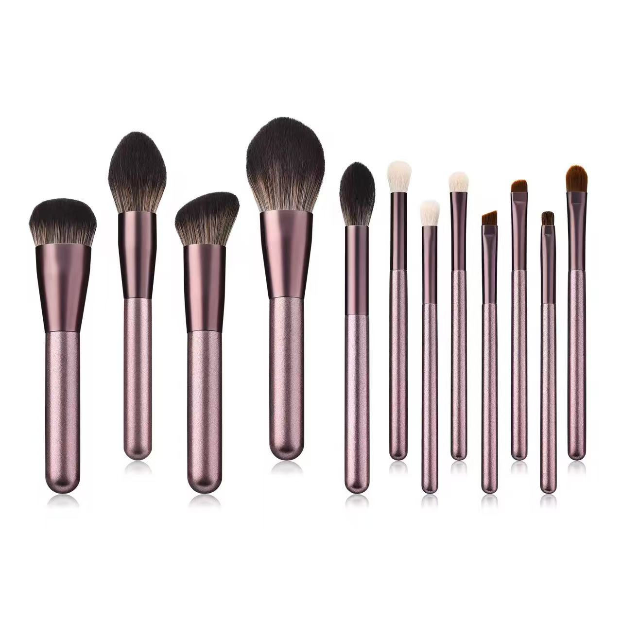 OEM Professional Custom Logo Fluffy Makeup Brushes Strong Pickup Even Powder Soft Skin Face Contour Portable Makeup Brush Set