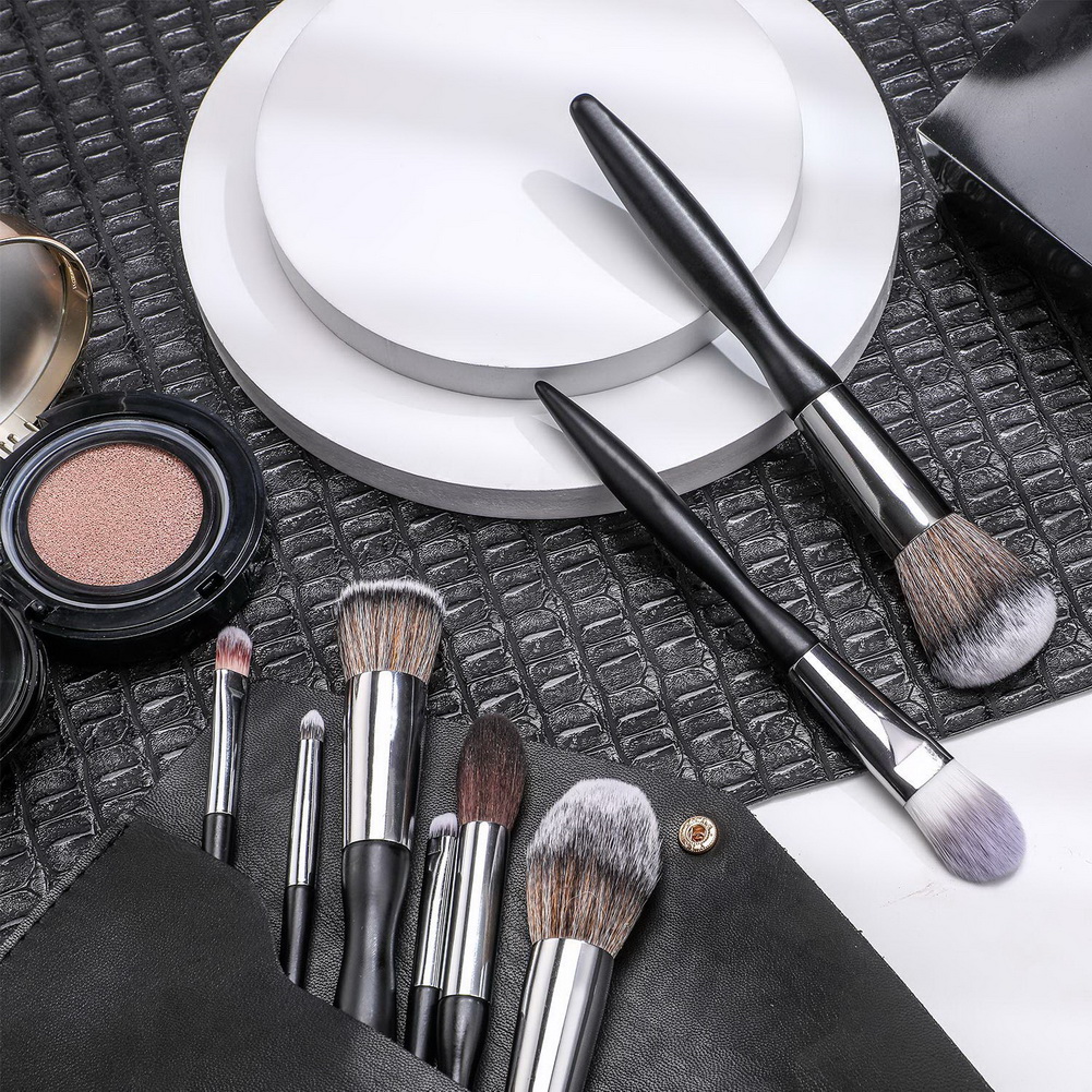 Makeup Brush Detail 4