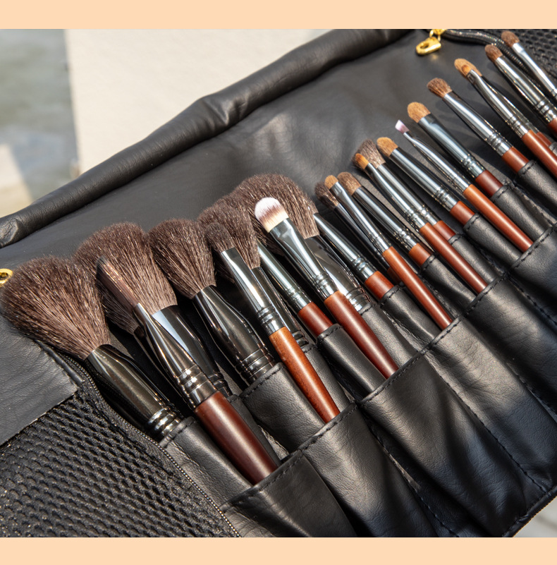 Makeup Brush Set Detail 5