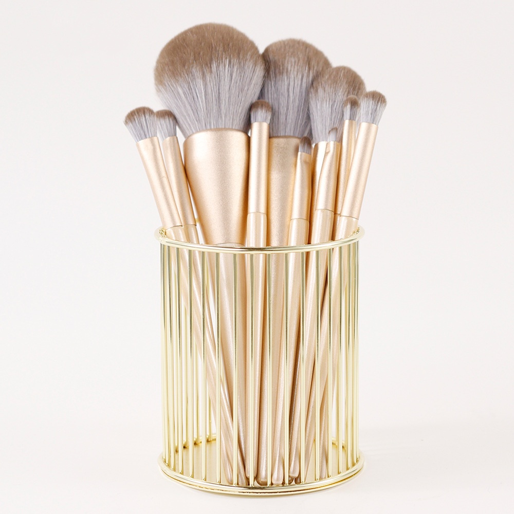 Wholesale High Quality Professional Makeup Tools Soft Fiber Hair Elegant Portable Makeup Brush Set Luxury Gold Beauty Brush Kit