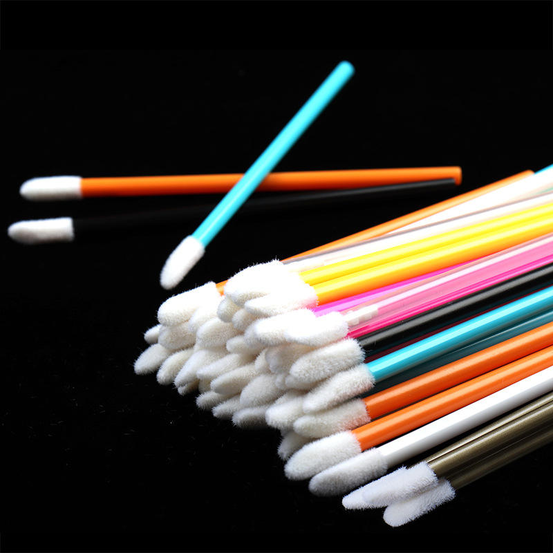 50 Pcs/bag Disposable Lip Brush Applicators Eyelash Cleaning Micro Brush for Lipstick Lip Gloss Applicator Wands Makeup Tools