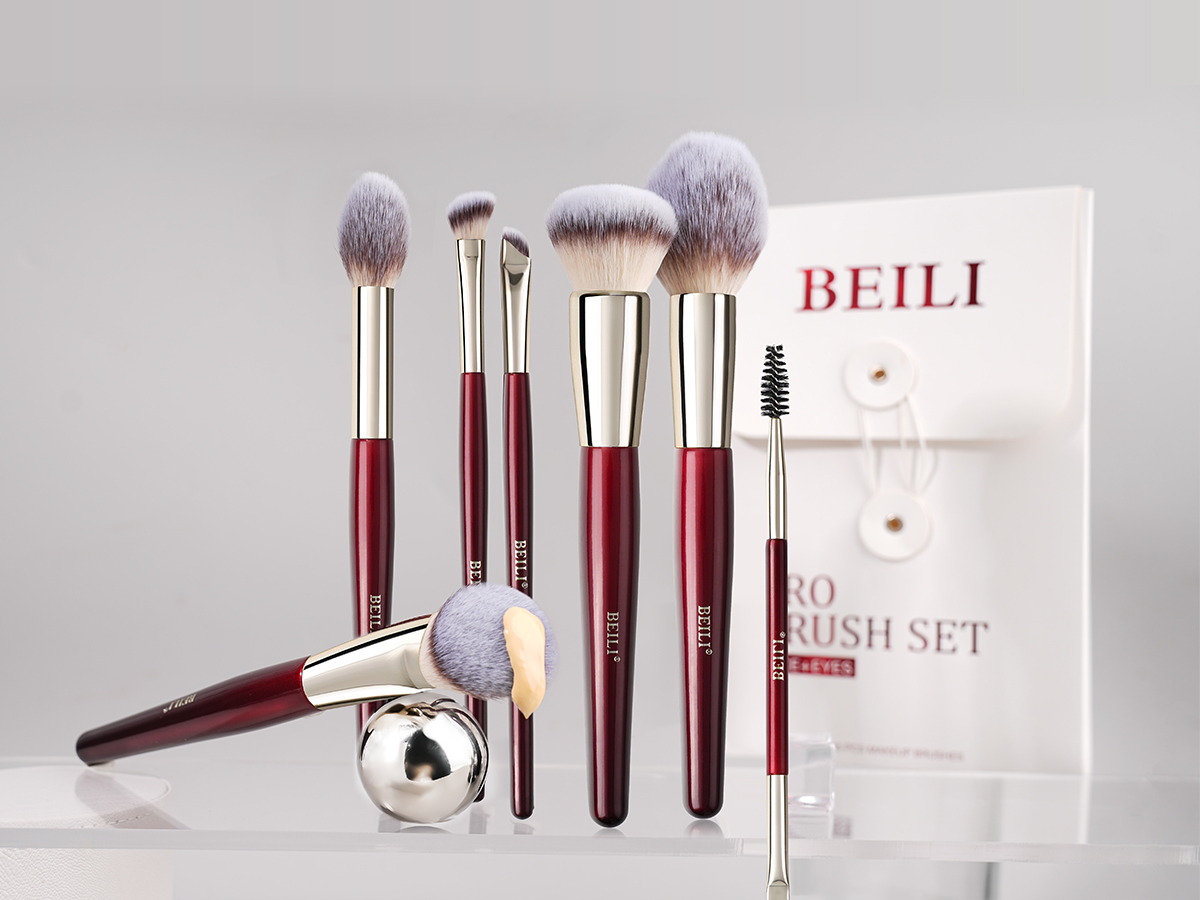 Burgundy Red Gold Tube Highlighting Color High Quality Synthetic Hair Face Contour Powder Blushing Makeup Brushes Set