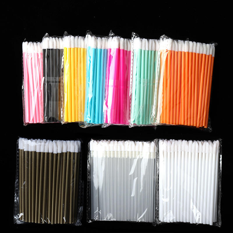50 Pcs/bag Disposable Lip Brush Applicators Eyelash Cleaning Micro Brush for Lipstick Lip Gloss Applicator Wands Makeup Tools