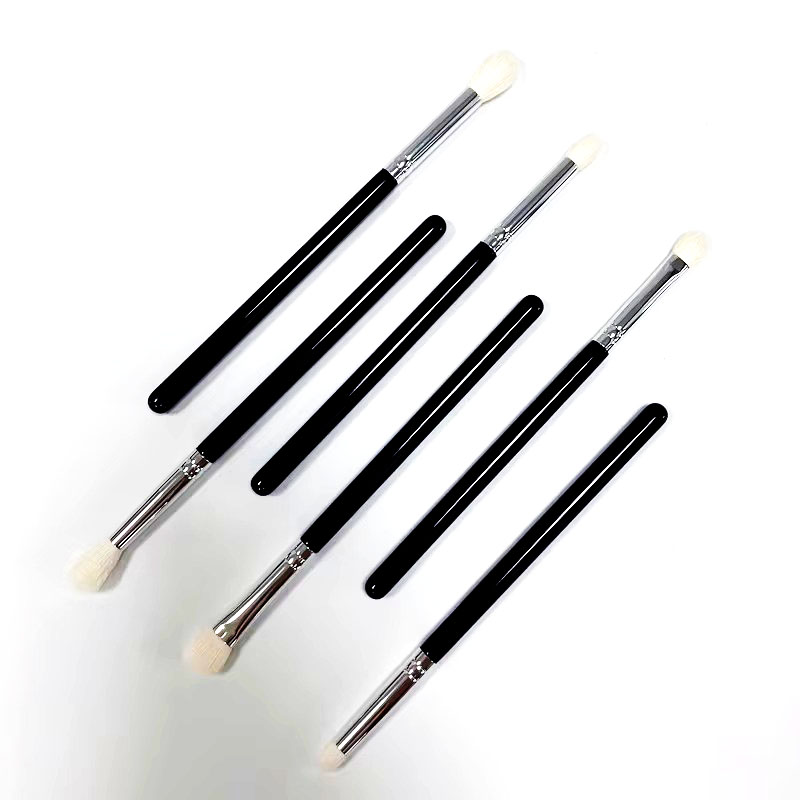 Makeup Brush Detail 1