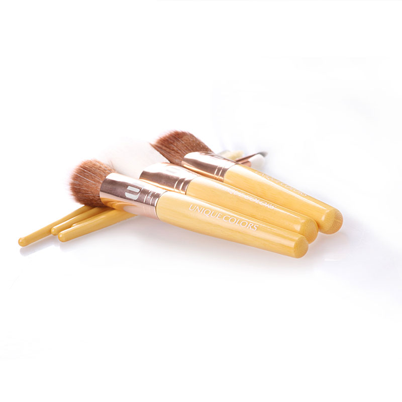 Factory Price Bamboo Handle Makeup Brush Set 7 Pcs Face and Eye Cosmetic Brushes Kit for Foundation Blusher Powder