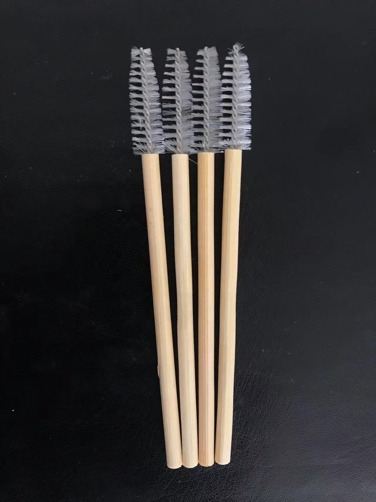 50 Pcs Bamboo Handle Disposable Eyelash Brushes, Eco-Friendly Mascara Wands