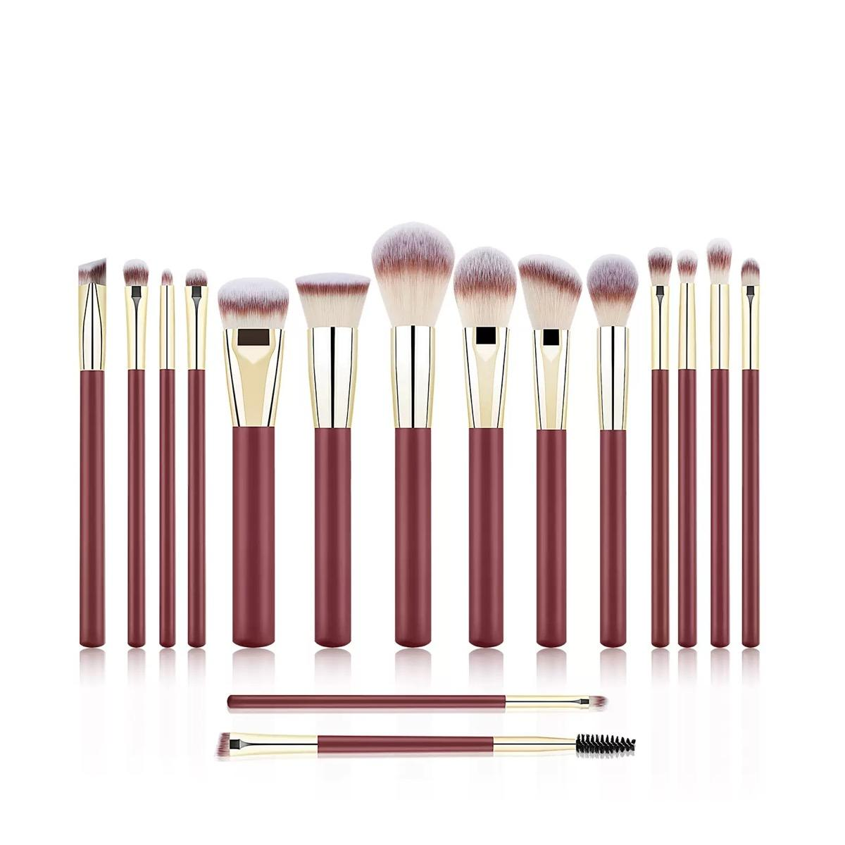Wholesale Professional Vegan Makeup Brushes with Custom Logo Flat Synthetic Hair for Concealer Eyeliner-Red Cosmetics Set Bag