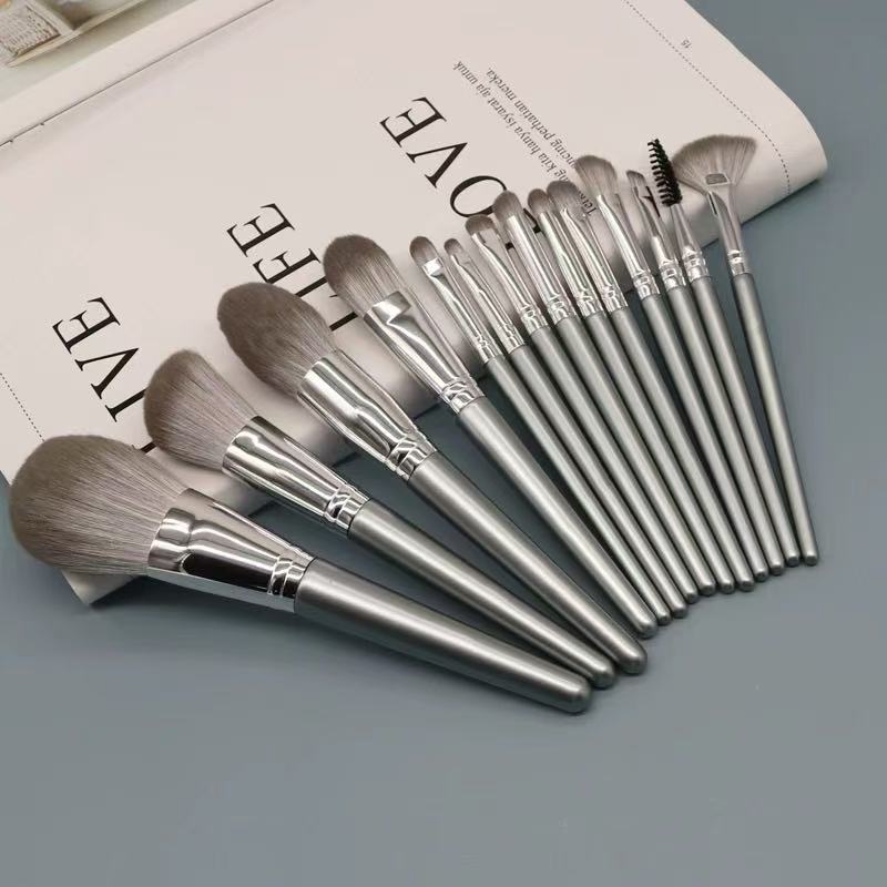 Ideal for Daily Beauty and Travel Kits Brush Set Makeup Collection Foundation Powder Eyeshadow Professional Makeup Brush Set