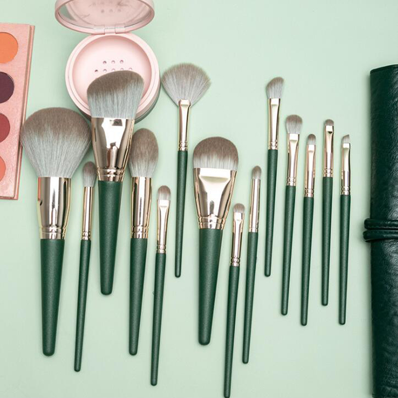 Private Label 14pcs Green Wooden Handle Cosmetic Makeup Brush Kits Natural Hair Vegan Makeup Brushes Set