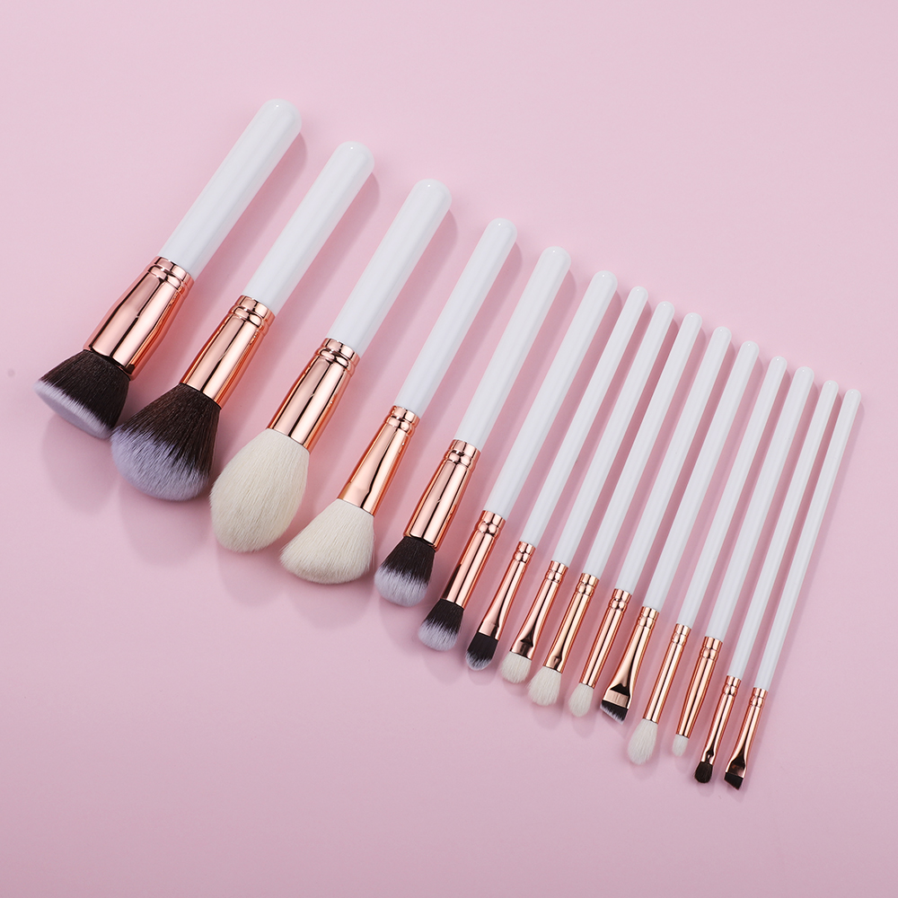 Premium Bristles Close-up