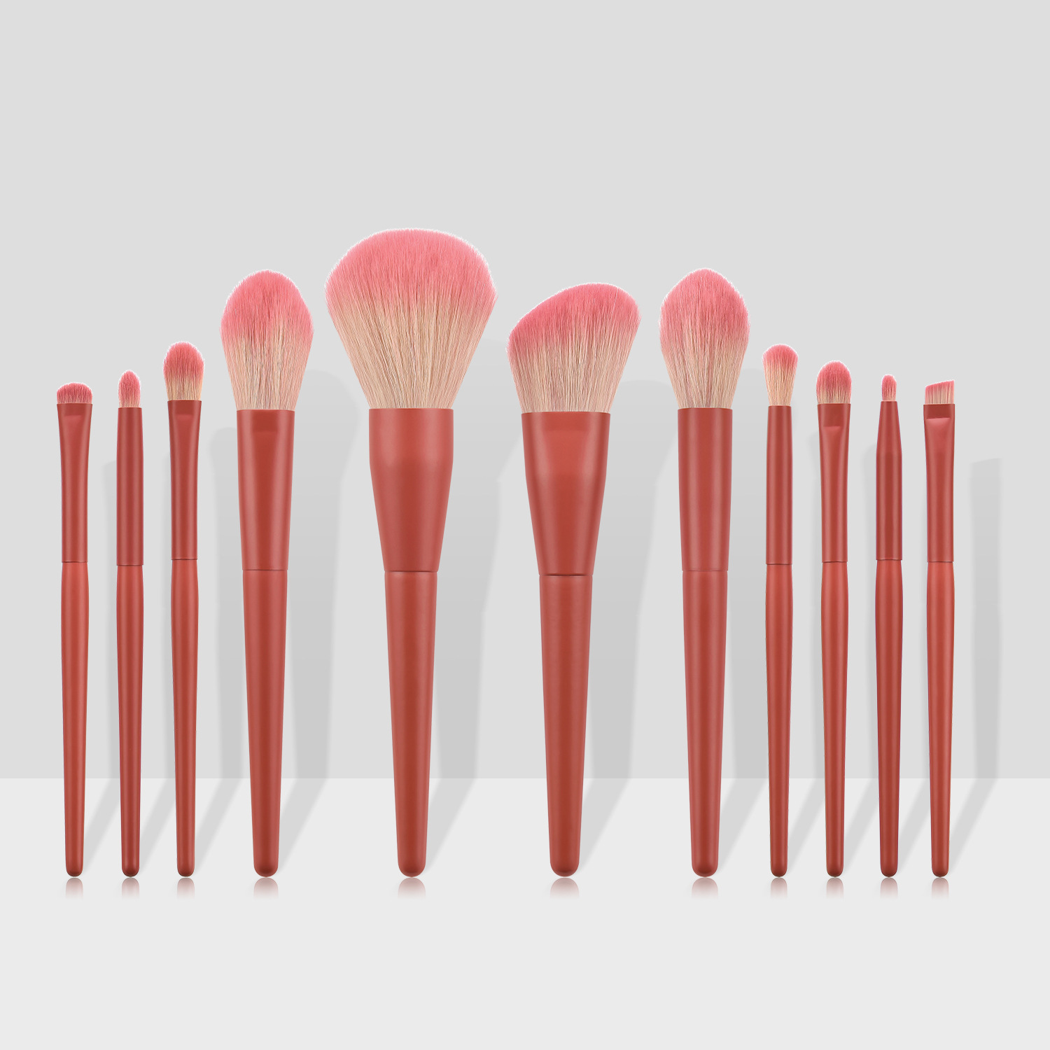 Wholesale Custom Professional Makeup Brush Set Soft Tools for Face with Concealer Private Label