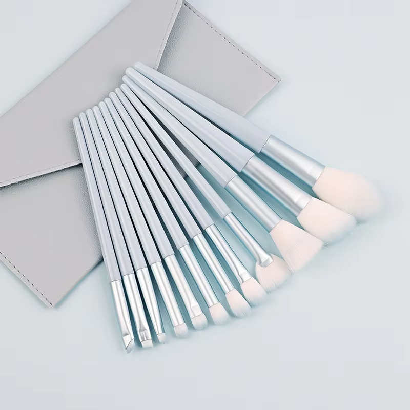 12pcs Synthetic Hair Makeup Brush Set for Eyeliner Lip Contour Eyeshadow Blush Concealer