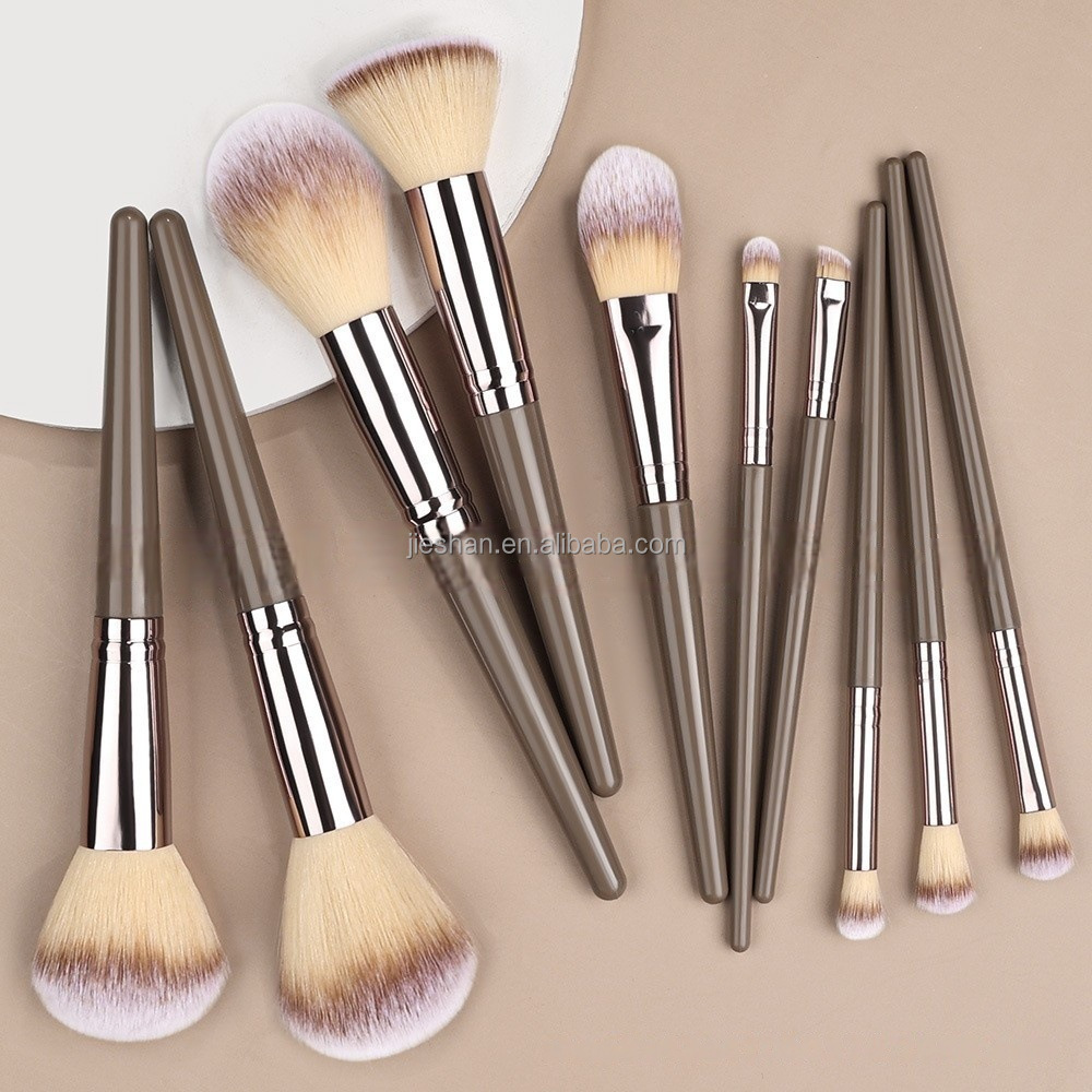 Custom Champagne Gold Makeup Brushes Set 9