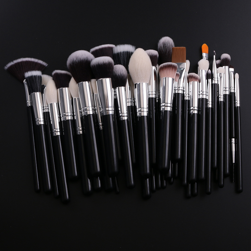 Makeup Brush Detail 1