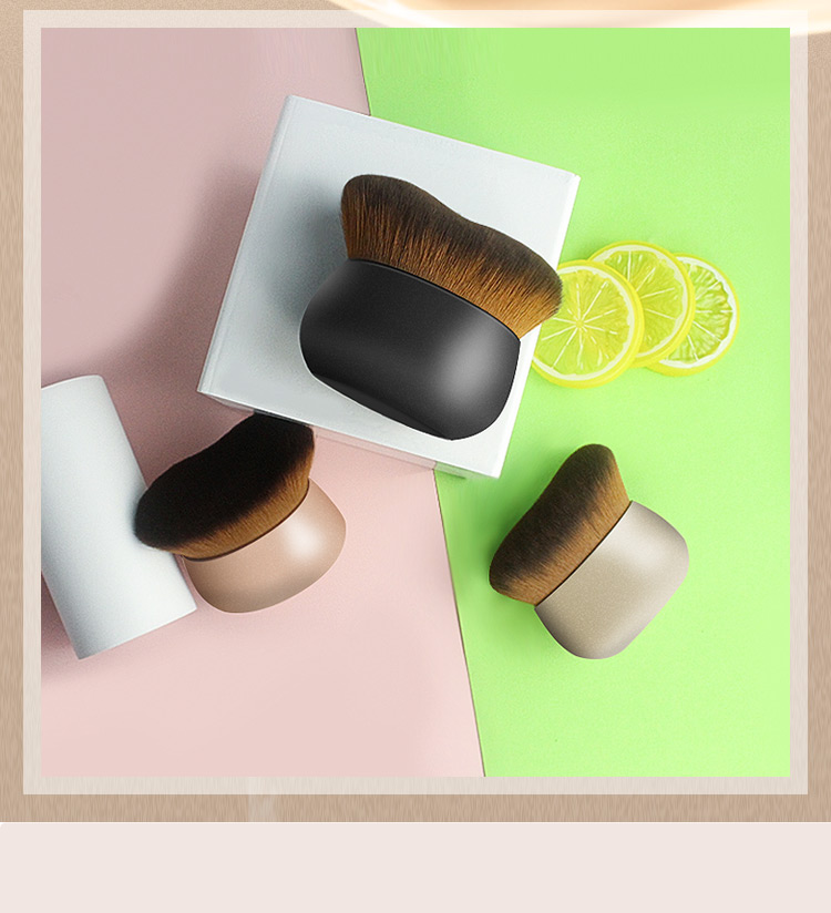Makeup Brush Detail 3