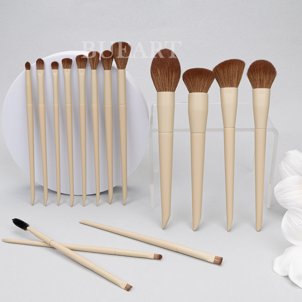 Daily Queen Morph New Design 15pcs Khaki Color Vegan Synthetic Hair Powder Makeup Brush Opulent Feel Coutom logo