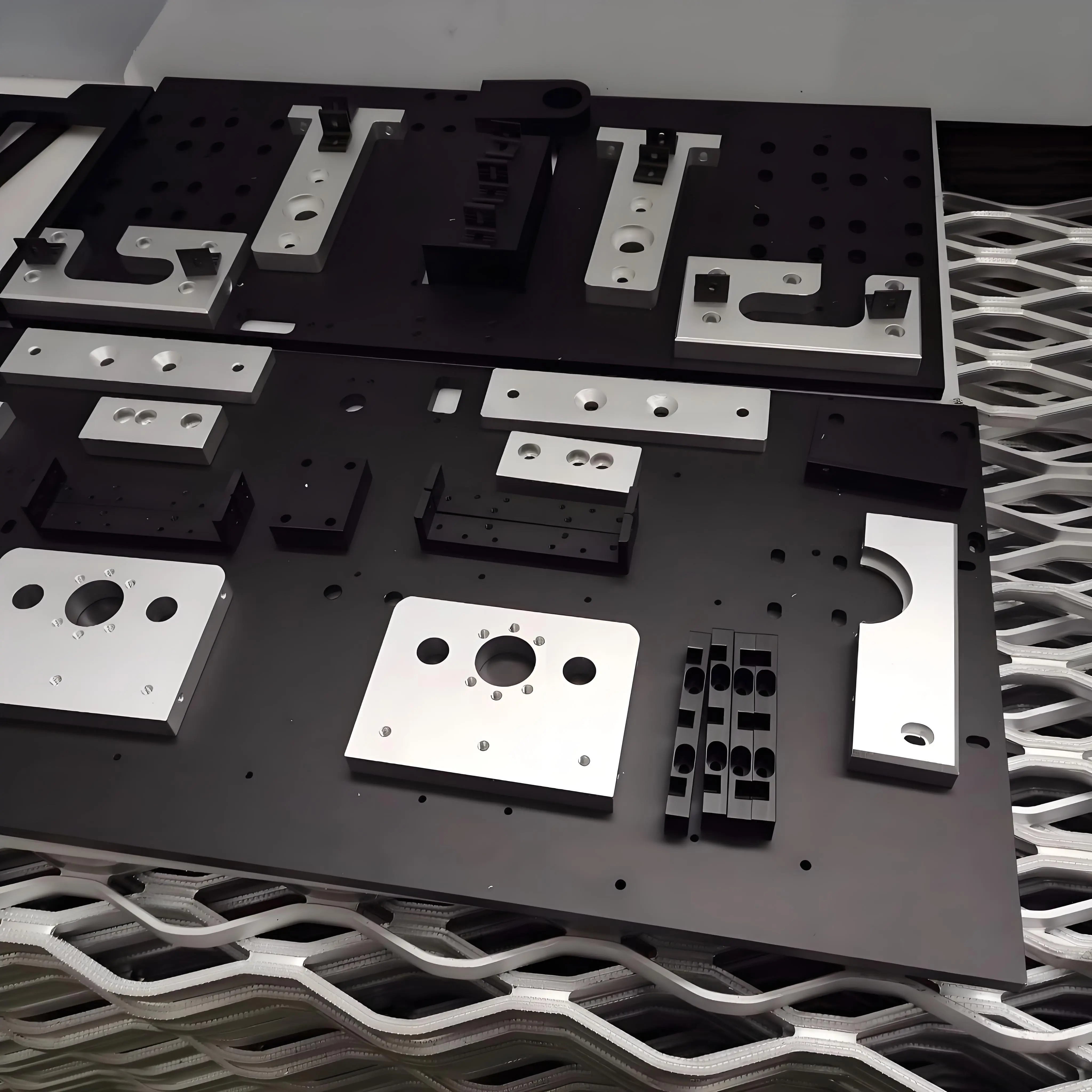 China Custom Extrusion Aluminum Alloy Profile CNC Machined Fitting for Industrial Suppliers, Supplier