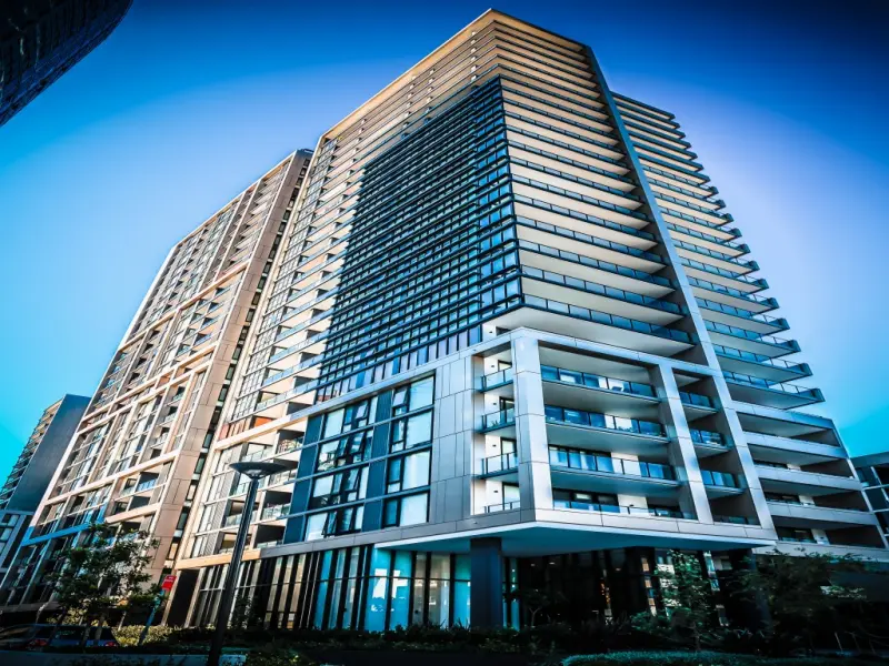 Building aluminum profile for architectural curtain wall and facade systems