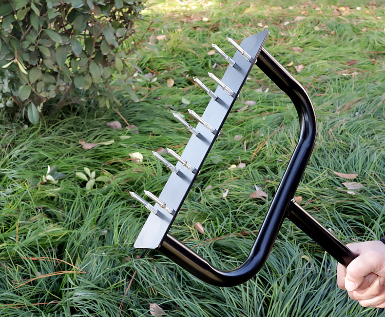 Standing Garden Lawn Soil Plow 4.5CM Loosening Soil Nail Lawn Loosening Soil Plow Garden Tool