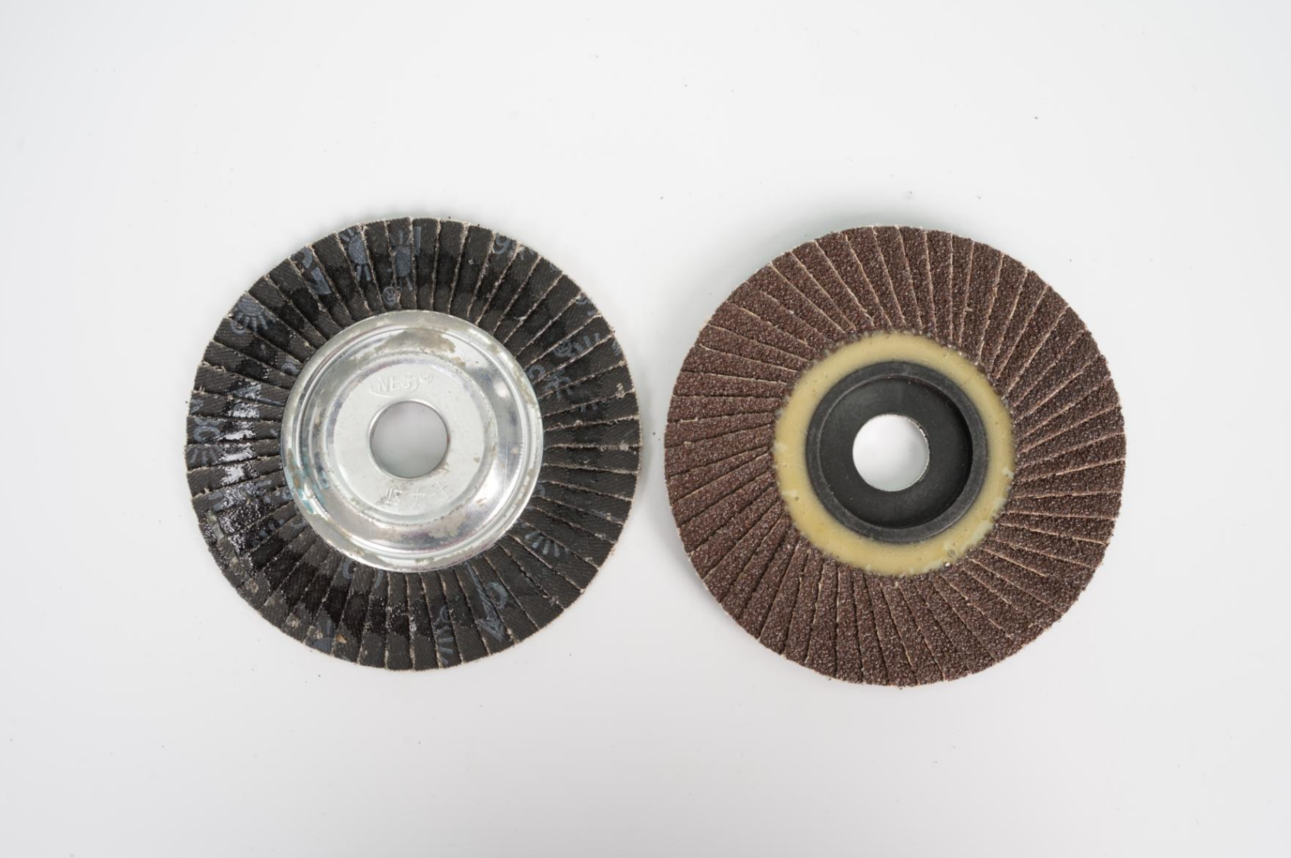 Cost-Effective Long Life Abrasive Tools: FDN-IR058-52HACB-00 Flap Disc for Metal Deburring