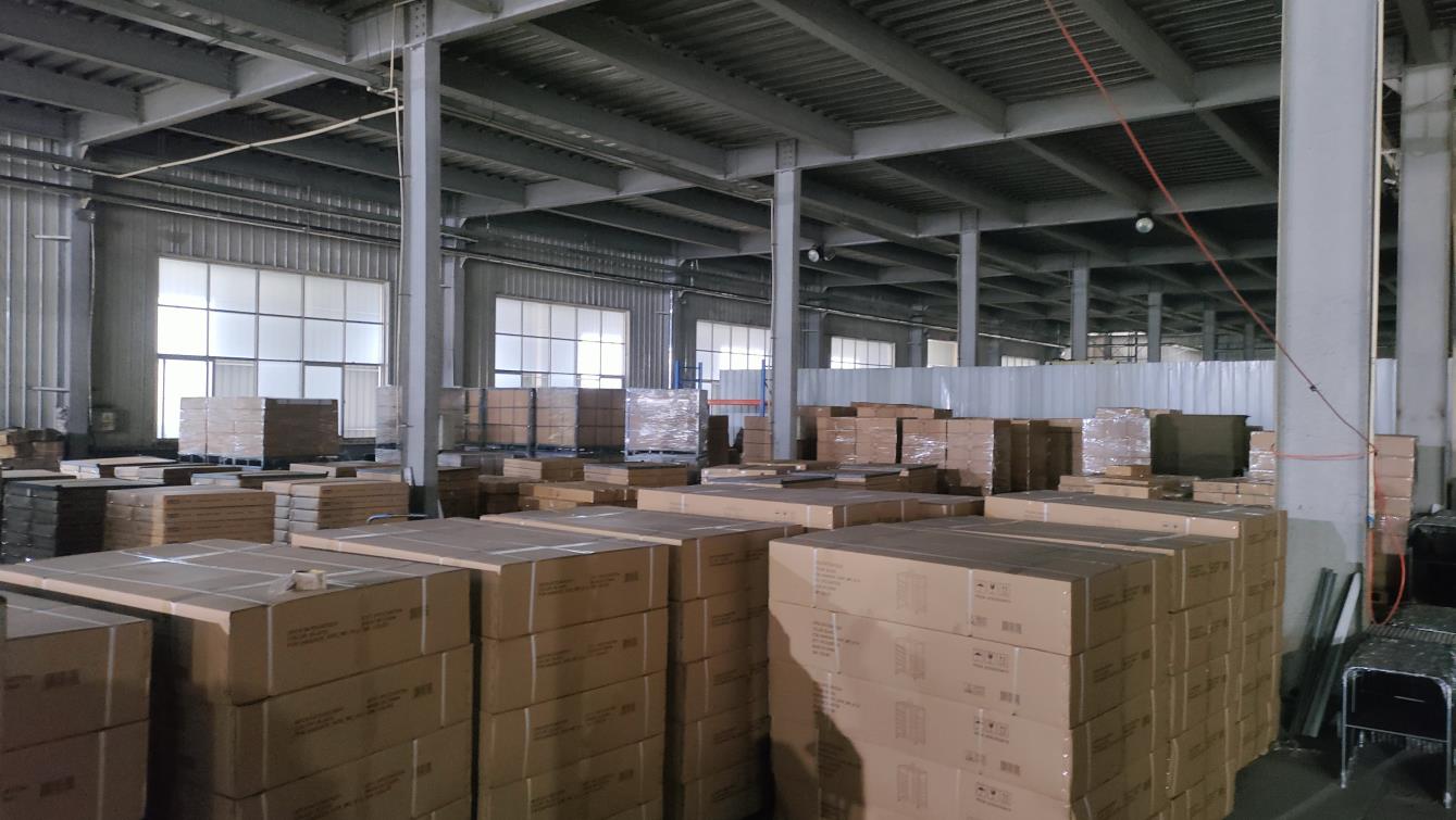 Final packaging and quality check before shipment