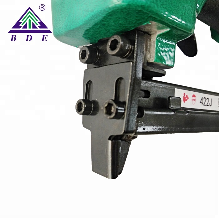 425K Pneumatic Nail Gun Air Tool Steel Construction For Furniture For Framing Nails And Finish Nails