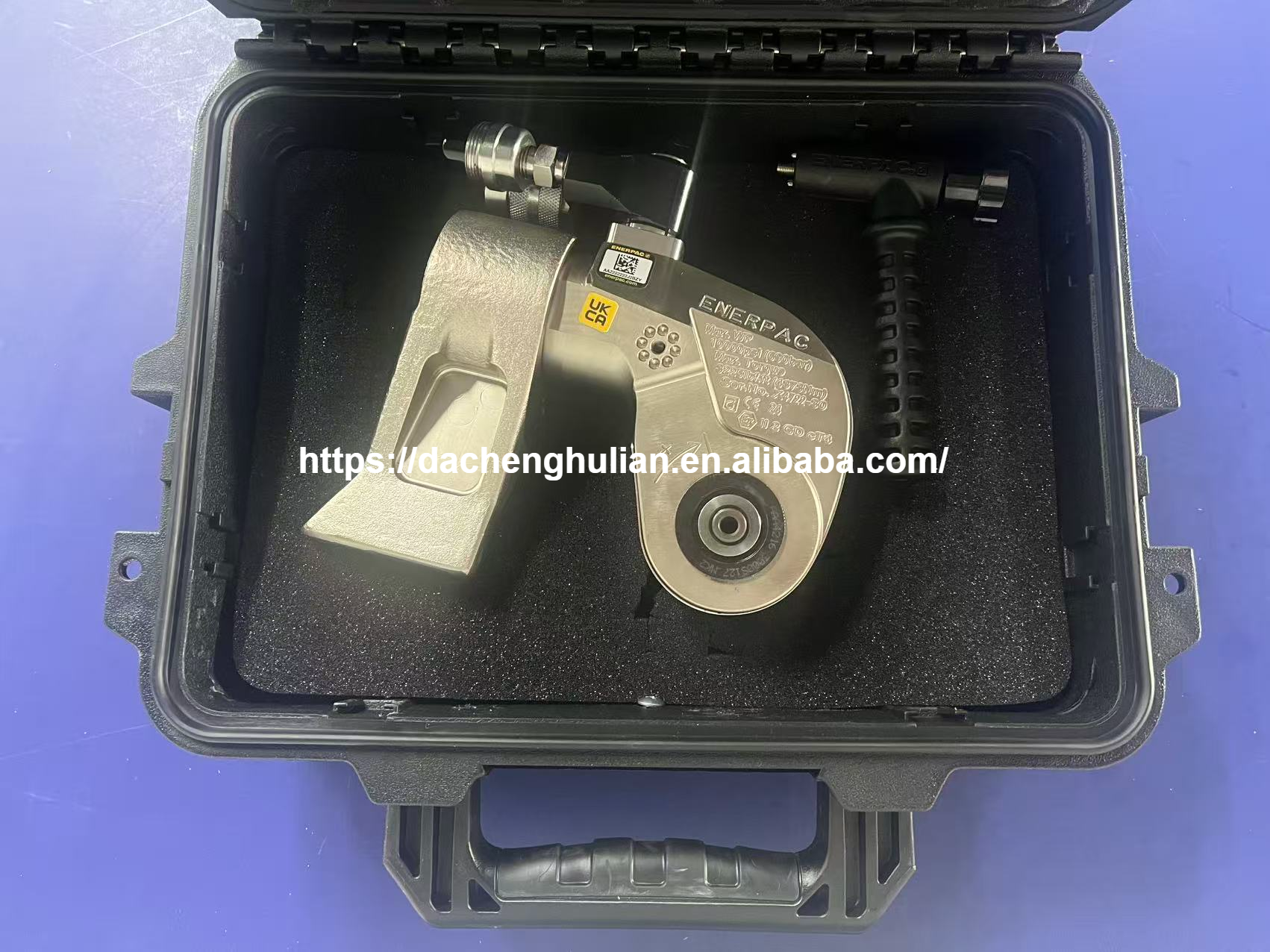 Enerpac S3000X Square Drive Hydraulic Torque Wrench | 3225 Ft-lbs | 1" Drive