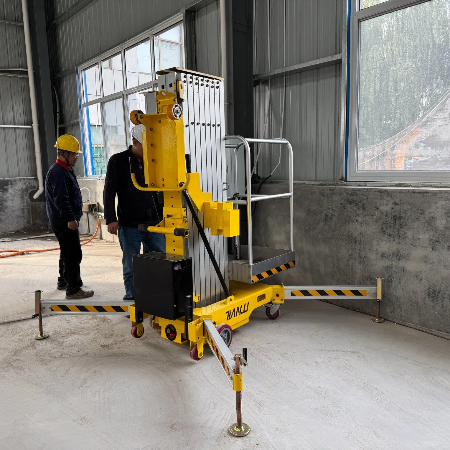 Reliable 5m 6m 8m 10m Single Mast Aluminum Alloy Vertical Lift