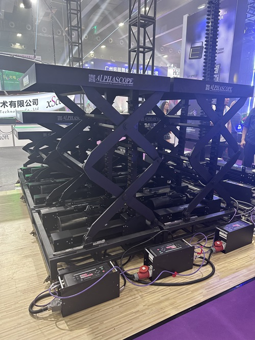 3t Single Scissor Rigid Chain Lift Table