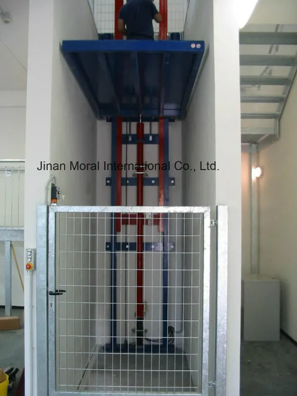 Hydraulic Chain Goods Lift Operation