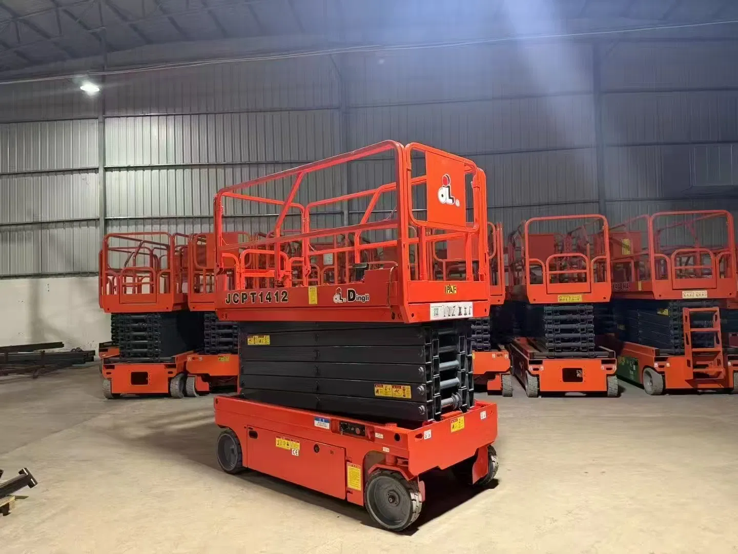 Scissor Lift Operation