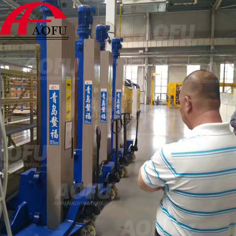 Vehicle Service Mechanic Car Lift