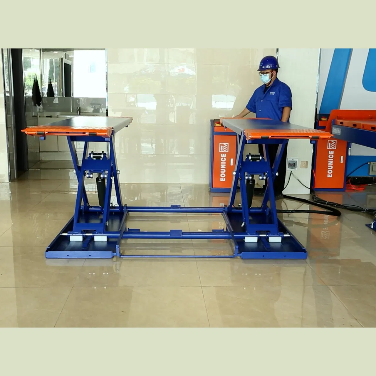 Car Lift with CE Portable Hydraulic Scissor Lift Vehicle Service Shop Equipment Auto Lifter Machine