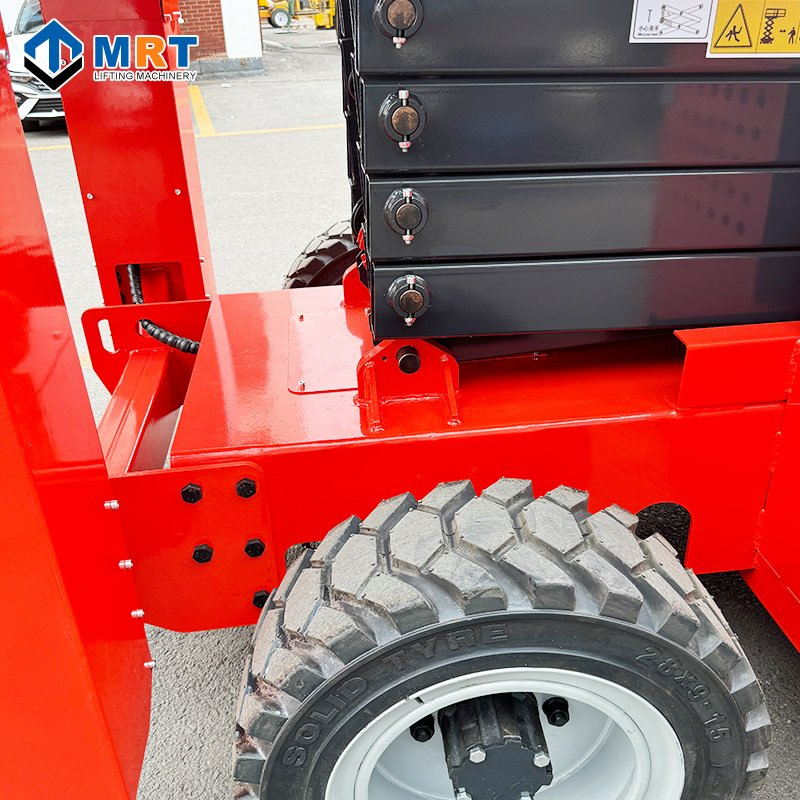 Hydraulic Rough Terrain Lift with Solid off-Road Tires Self Propelled Lift