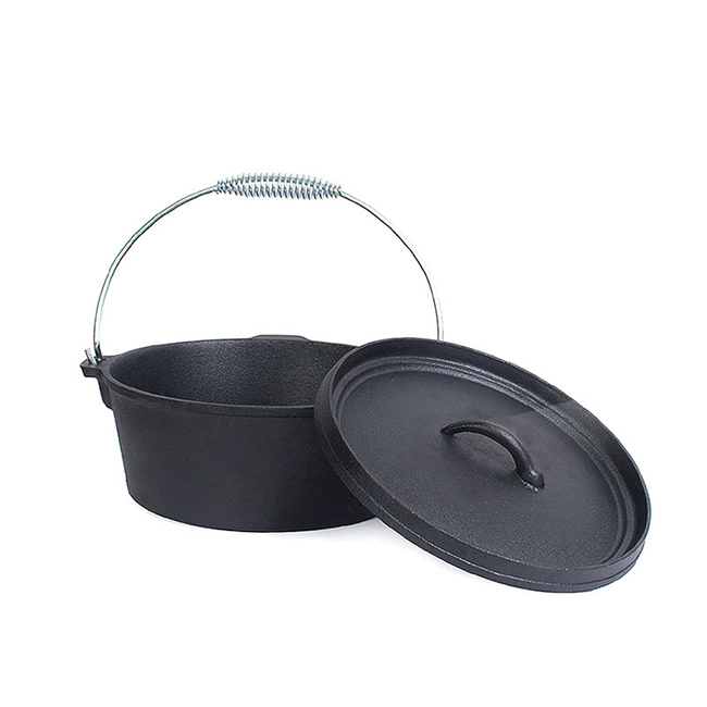 Dutch Oven Detail 3