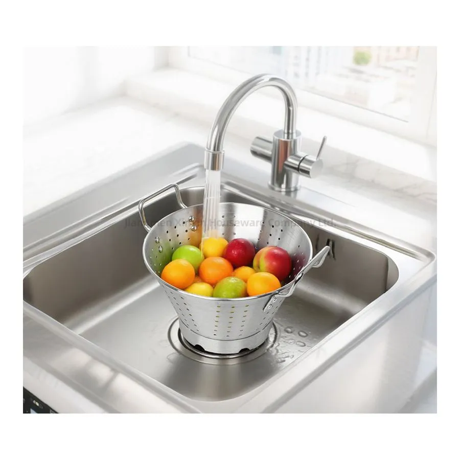 Strainer 4