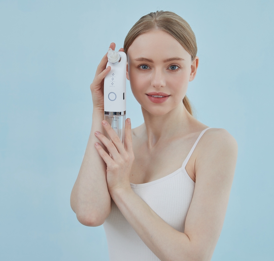 Mini Electric Hydro Aqua Peeling Dermabrasion Facial Cleaner Machine Small Bubble Vacuum Blackhead Remove Skin Rejuvenation