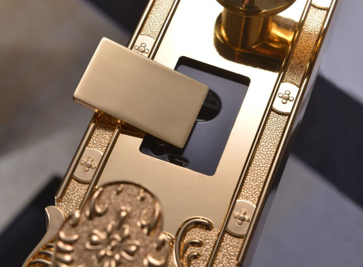 Villa Door Smart Lock Fingerprint Keyless Entry Remote APP Unlock Password System for Sliding or Wooden Doors