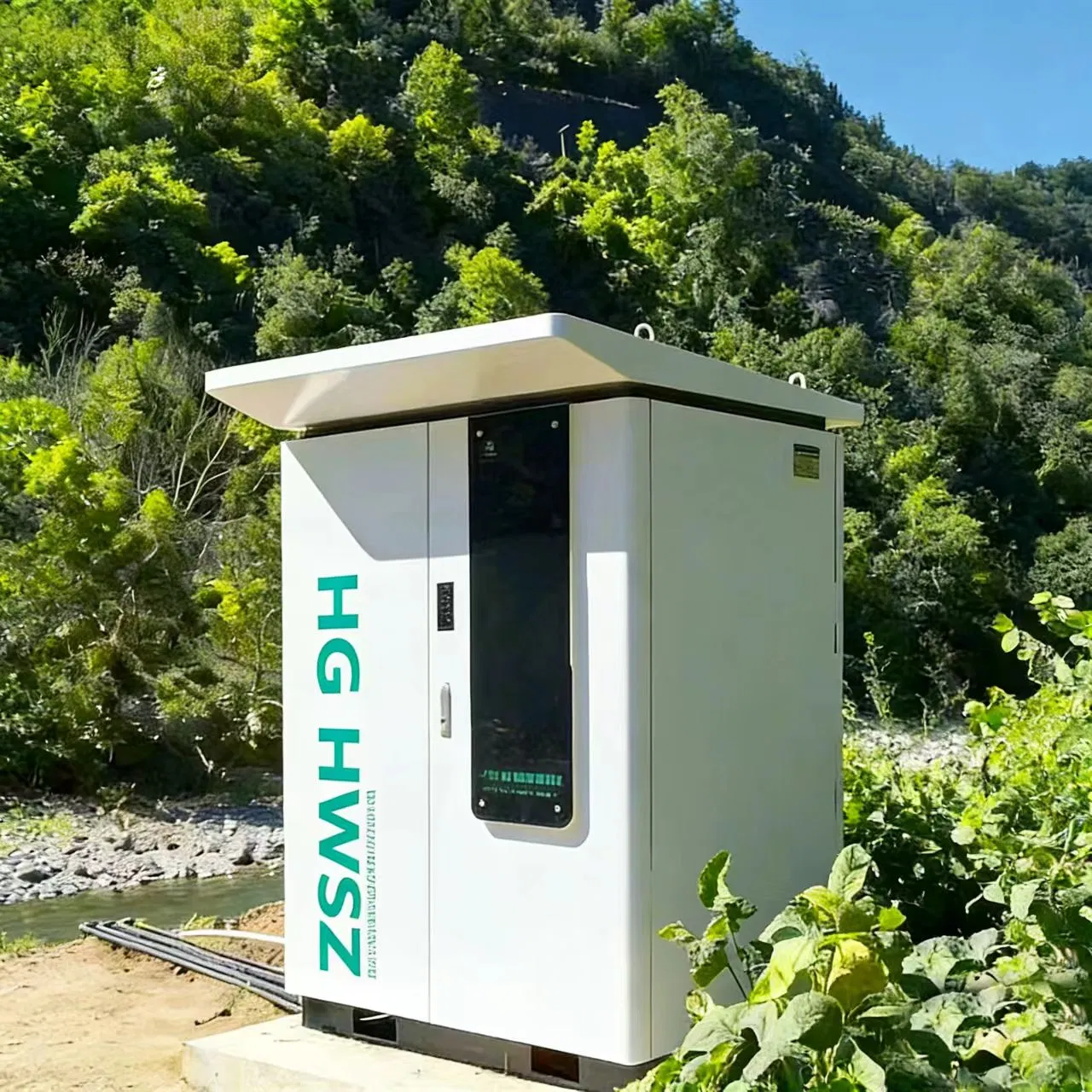 Outdoor automatic water quality monitoring station with permanganate index monitor and integrated water sampling and distribution system HG HWSZ S100