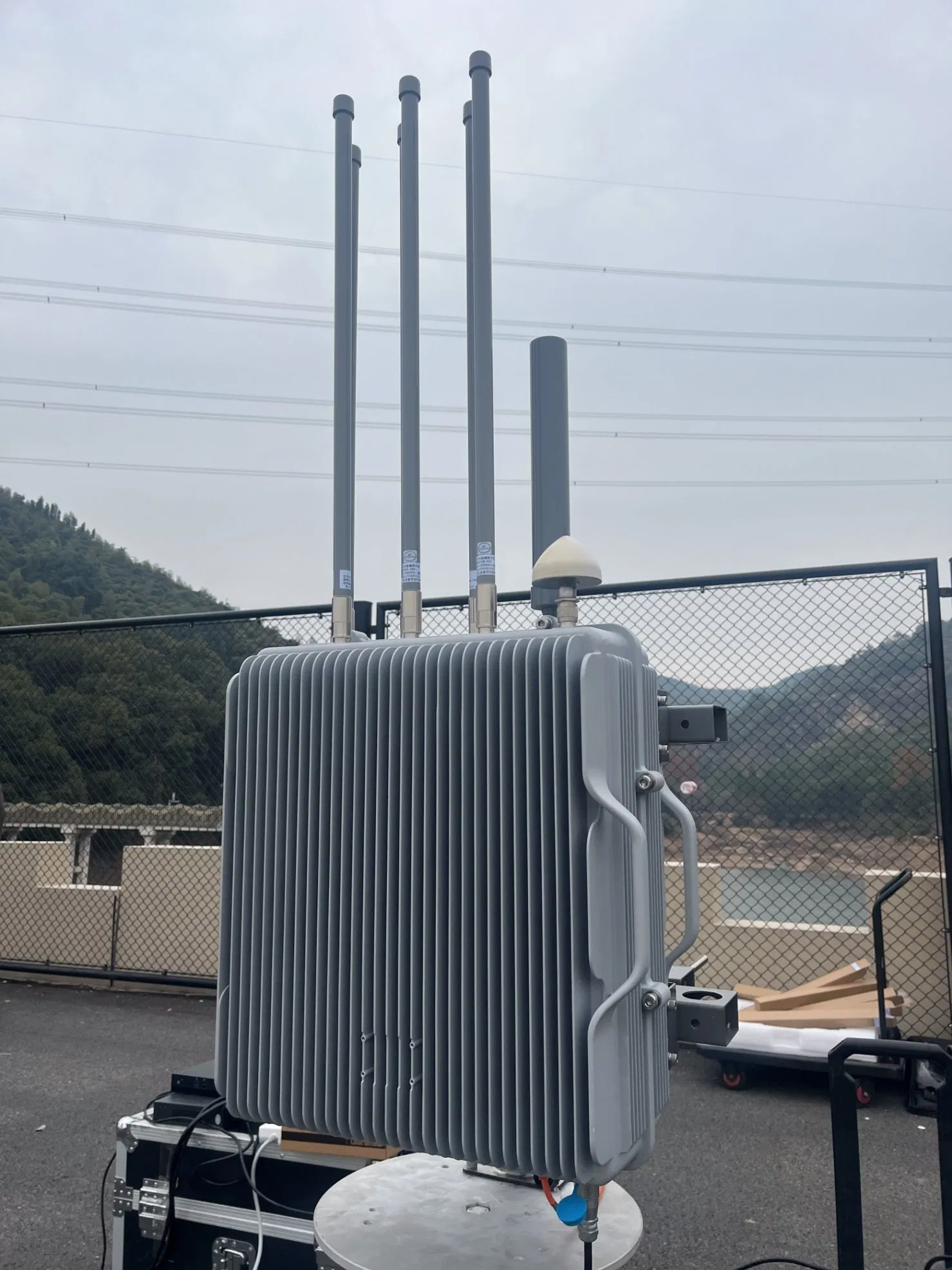 Integrated Drone Defense System for All Band Suppression