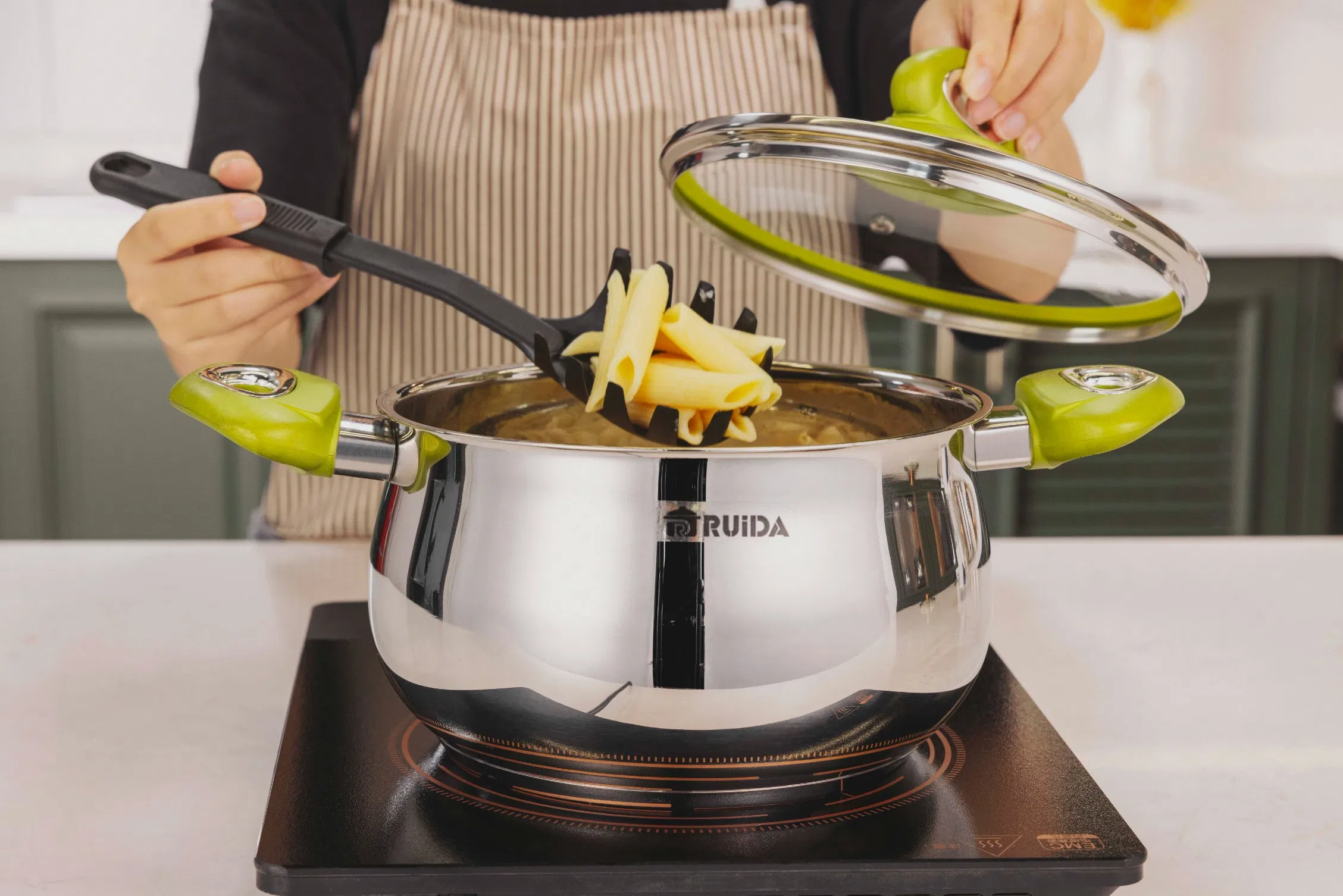 Home Kitchen Outdoor Hot Sale Stainless Steel Cookware with Glass Lid