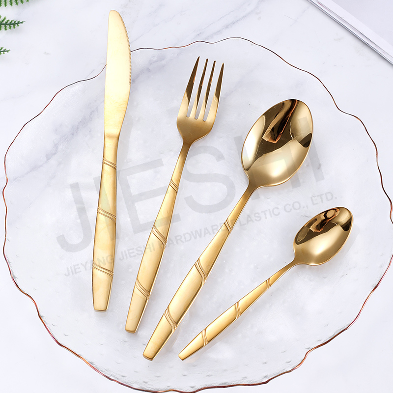Factory Price Luxury Tableware Golden Dinnerware Stainless Steel Cutlery Set