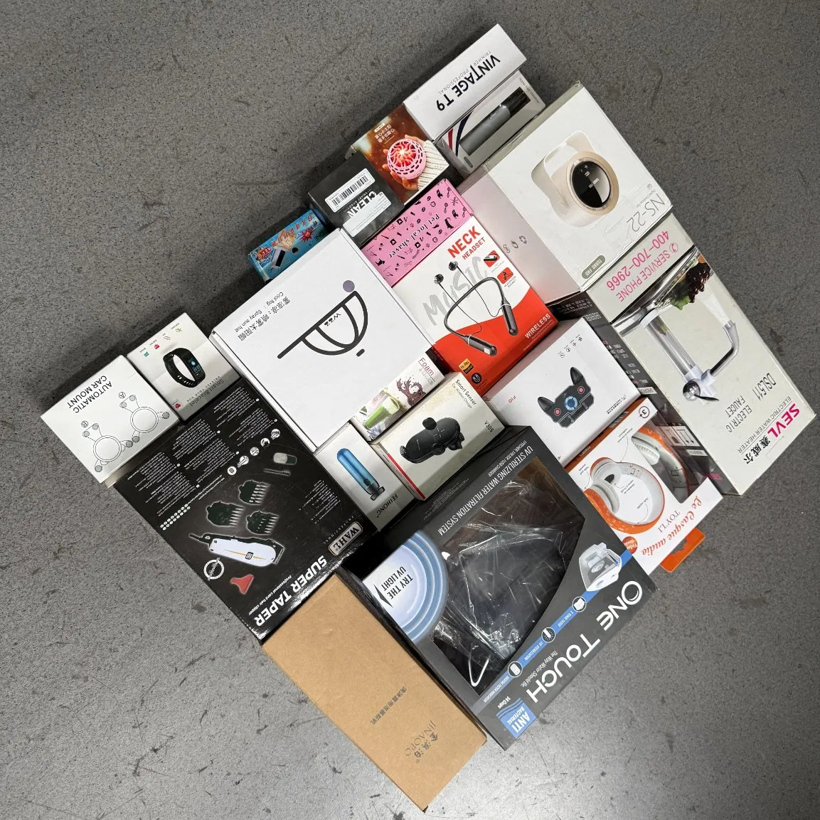 Returned Consumer Electronics Liquidation Lot Small Appliances as-Is