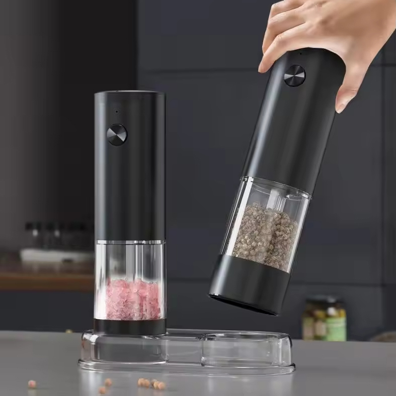 OEM Factory Wholesale 2 in 1 Stainless Steel Battery Electric Salt Pepper Grinder Mill Multi -Functional Accessories Modern Utensils Small Kitchen Appliance