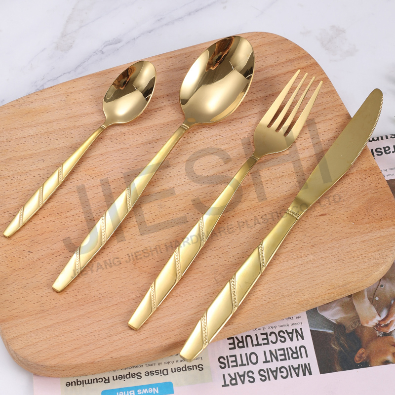 Factory Price Luxury Tableware Golden Dinnerware Stainless Steel Cutlery Set