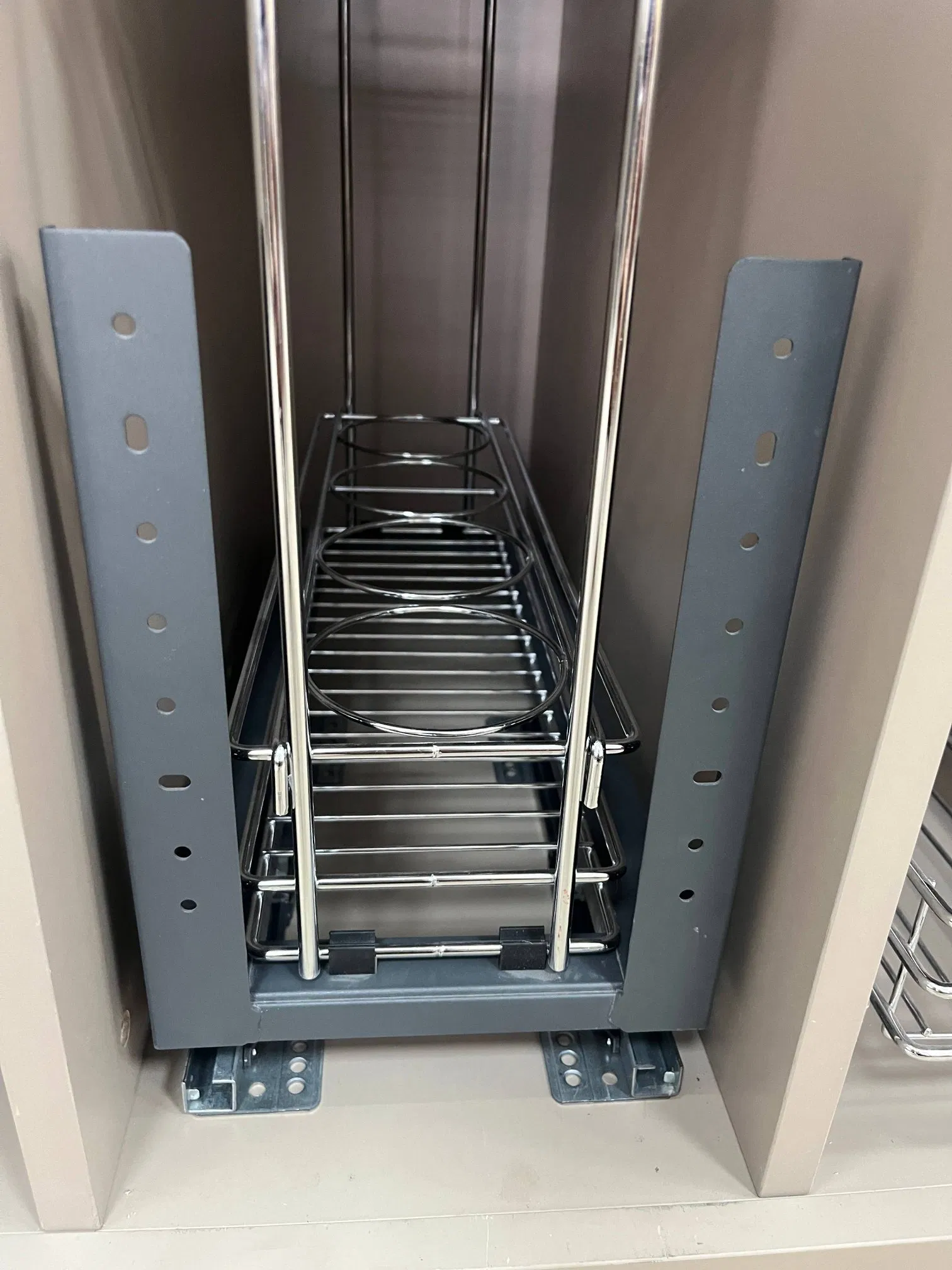 Premium Ironpowder Kitchen Drawer Organizer with Soft Close Feature